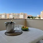 Typical By Homing * Armação de Pêra