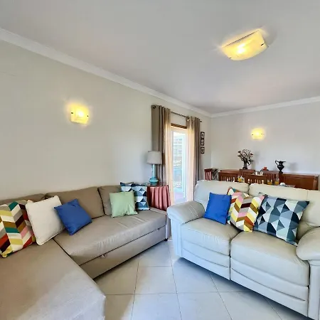 Typical By Homing Armação de Pêra