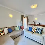 Typical By Homing Armação de Pêra